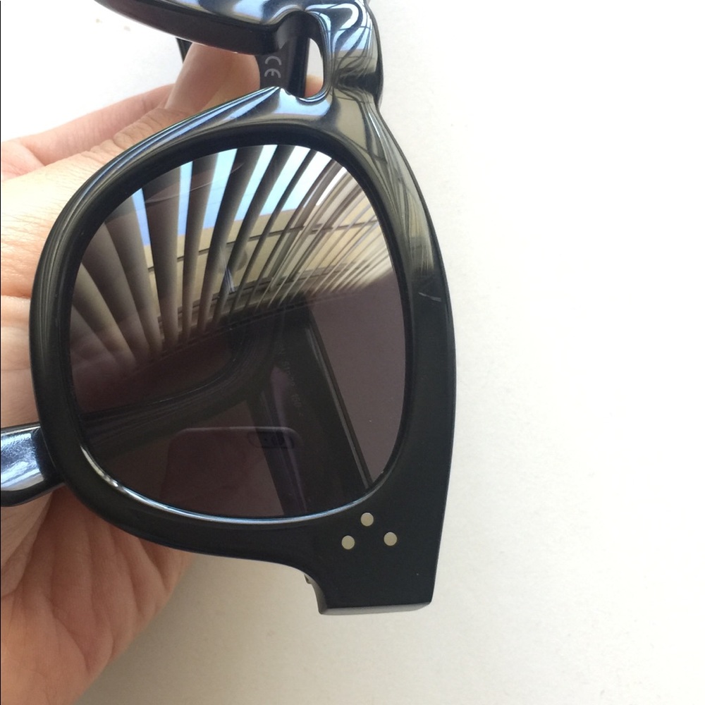 Celine Authentic Black Round Sunglasses - Picture 2 of 8